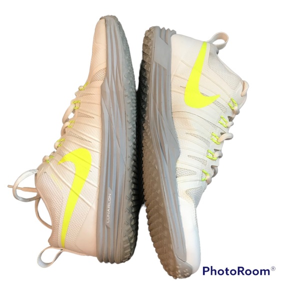 Nike Other - Nike white tennis shoes. Size 10.5 mens